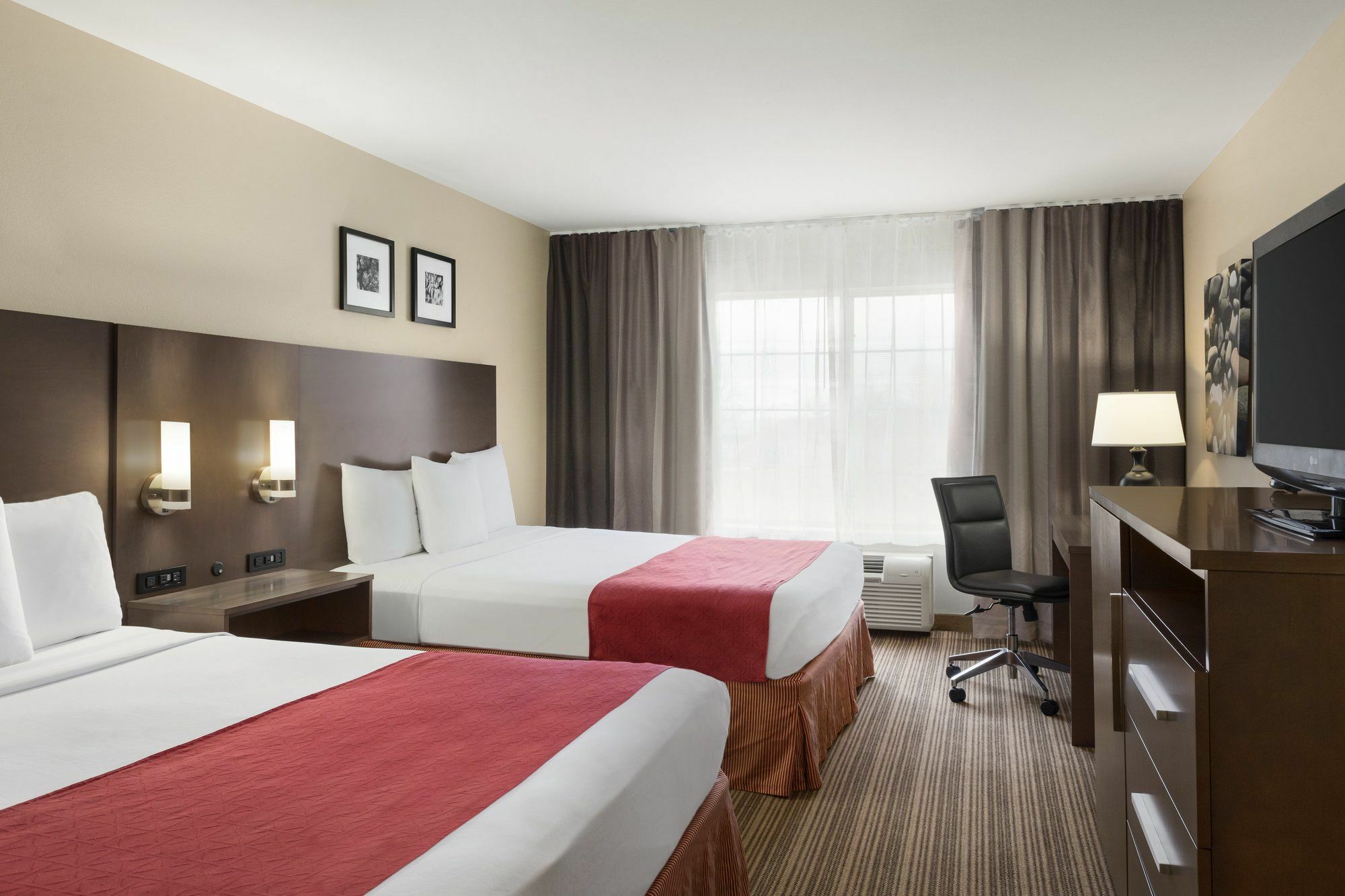 Hotel Country & By Radisson, Airport, Ia 3*